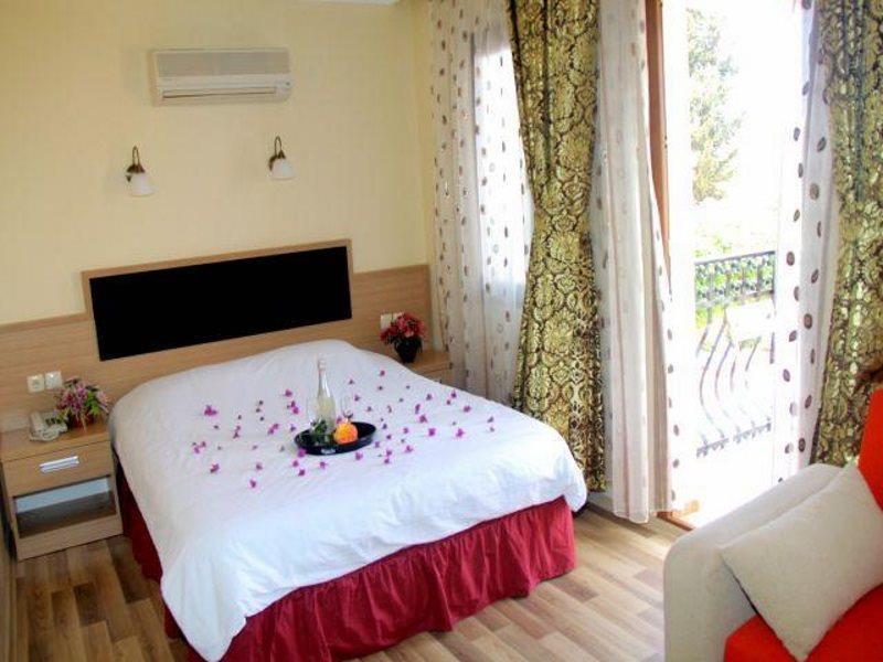 Magic Tulip Hotel Олудениз Экстерьер фото
